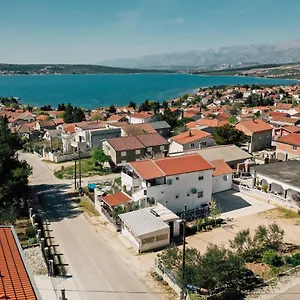 Apartman Apartman Melita, Zára
