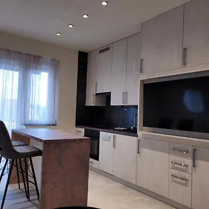 Lara Ii Apartman Debrecen