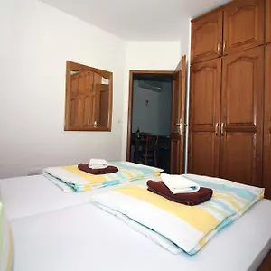 Apartman Amado/lozic, Zára