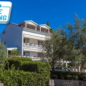 Ivan & Anka Bojko Apartman Selce